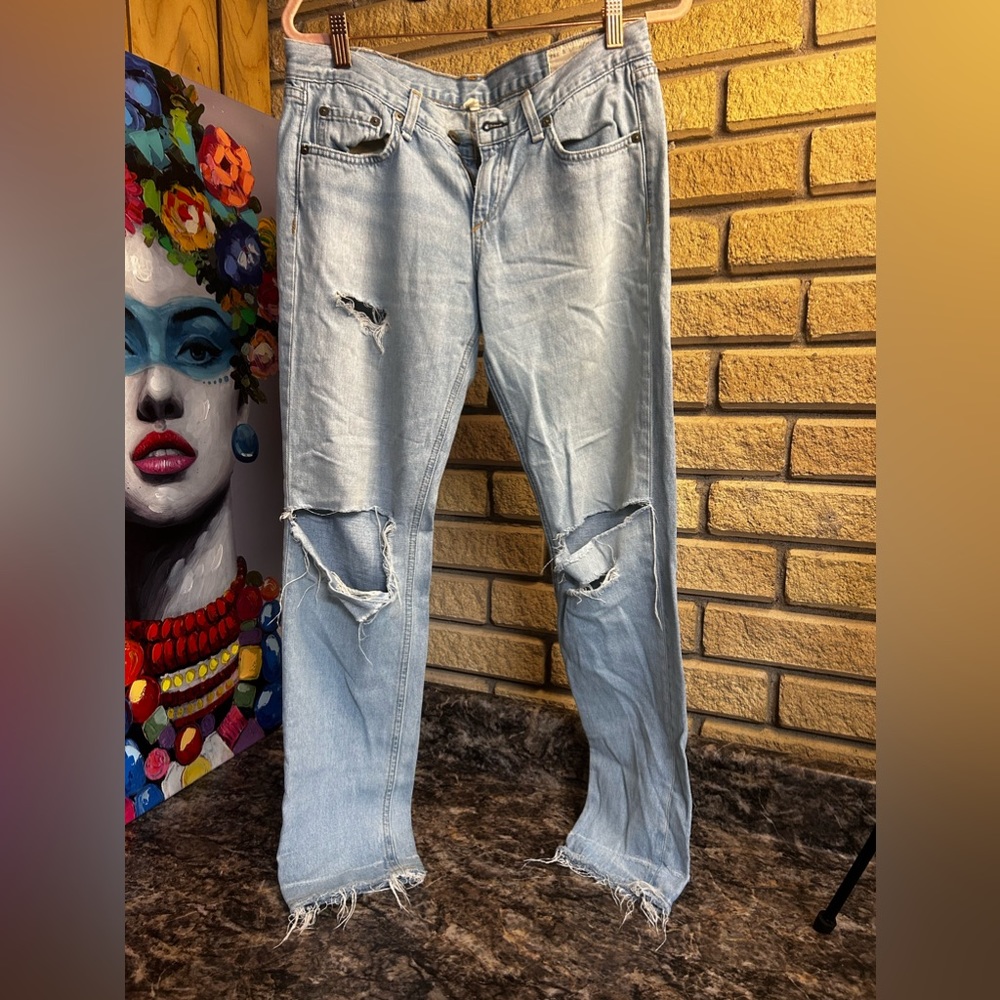 Rag & Bone boyfriend Jean distressed destroyed jean size 25 x 28